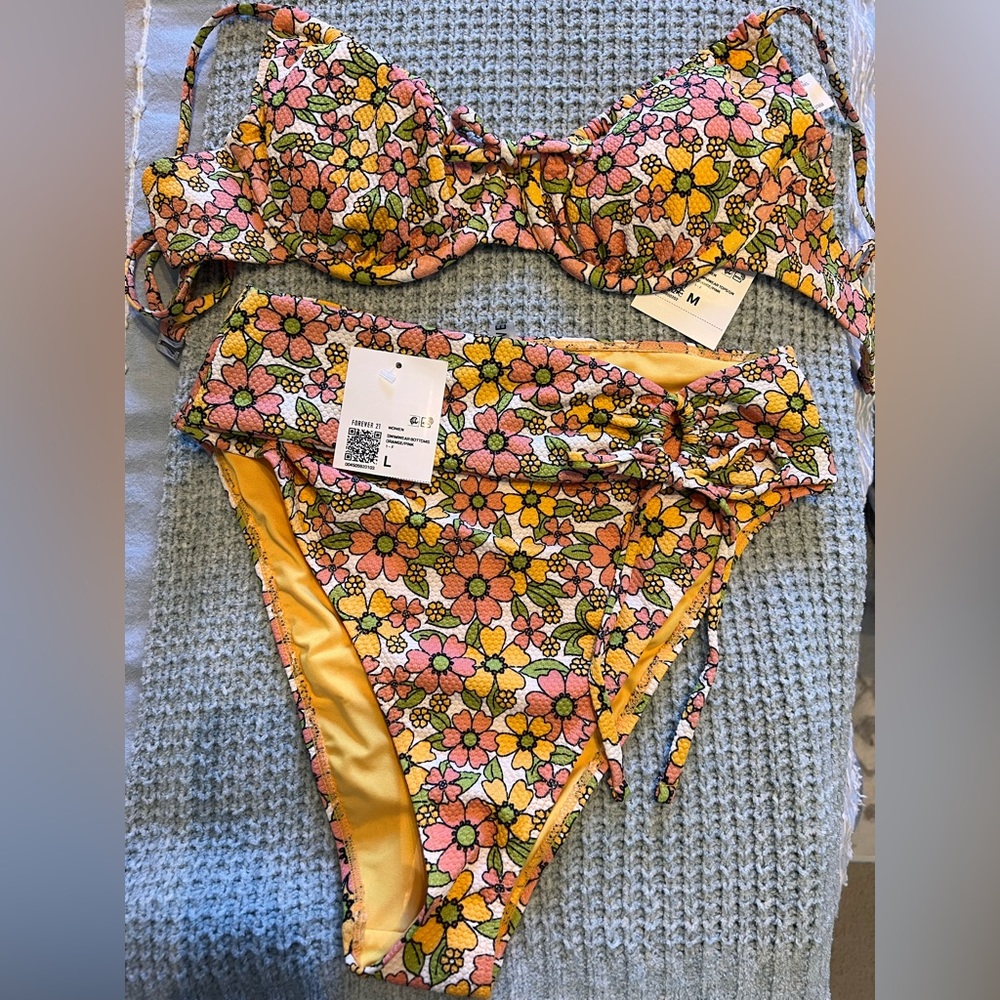 Forever 21 floral swimsuit